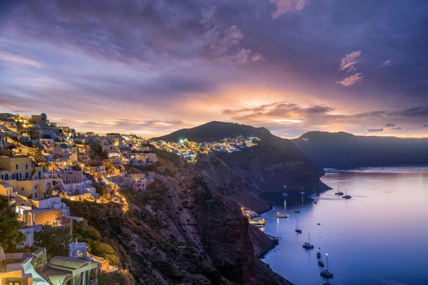 Comment la technologie de l'IA est-elle utilisée dans les chatbots pour le service client ?